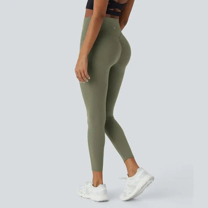 Halara Ultrasculpt High Waisted Scrunch Butt Lifting Tummy Control Pocket Shaping Training Leggings